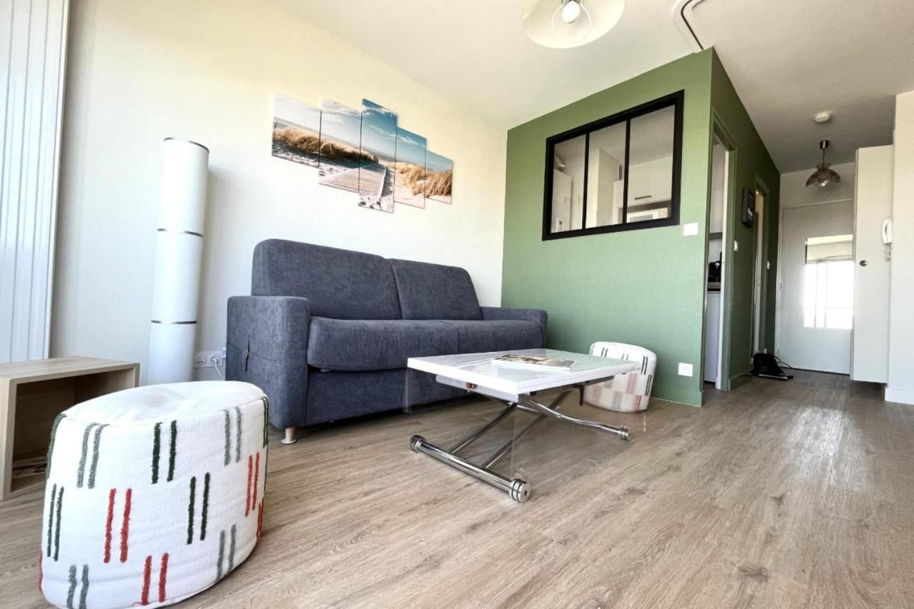 Pretty And Bright Studio With View On The Harbor Les Sables-dʼOlonne Buitenkant foto